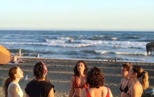 Beach Group Qigong